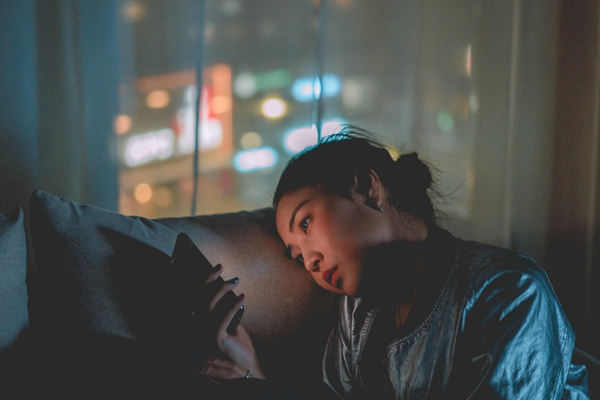 Jennifer was connected to Darrin Lopez while he was being investigated (Image via Pexels)